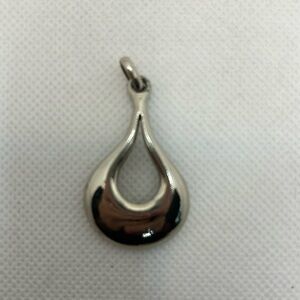 P and M Paris- Vintage Costume Jewelry Pendant